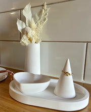 Load image into Gallery viewer, Oval Trinket Tray